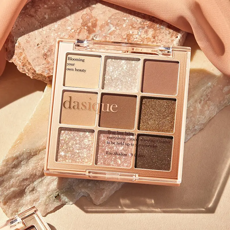 Eyeshadow Palette - 01 Sugar Brownie - Image 5